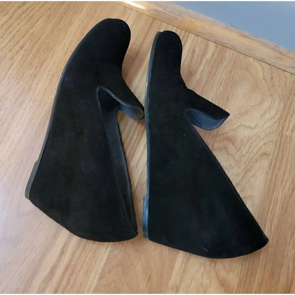 Stuart Weitzman NIB Arise Suede Wedge 6 - Picture 3 of 8